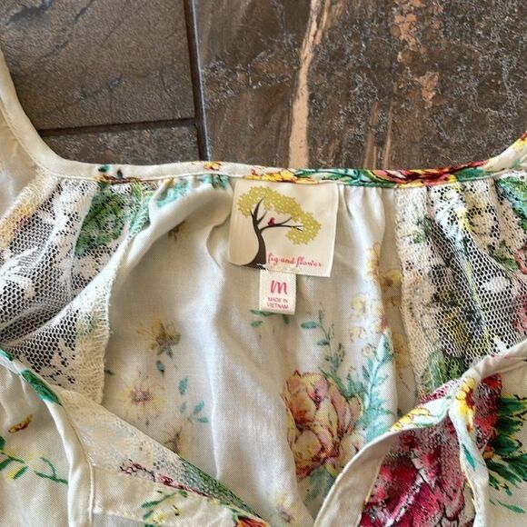 Anthropologie Fig and Flower Floral Cold Shoulder Top Size Medium - Picture 9 of 13